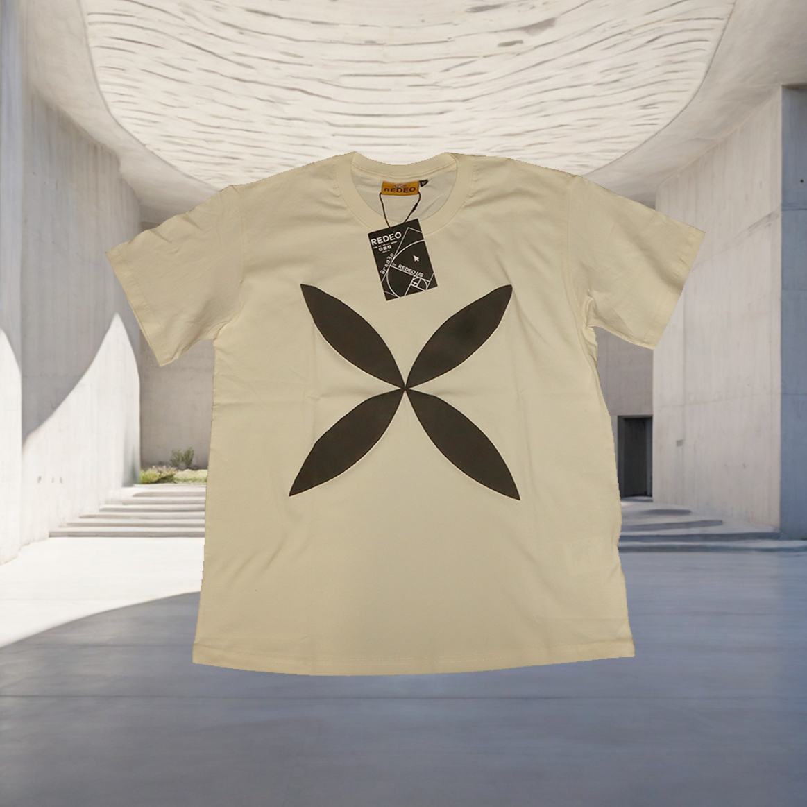 REDEO™ Puff Flower Tee